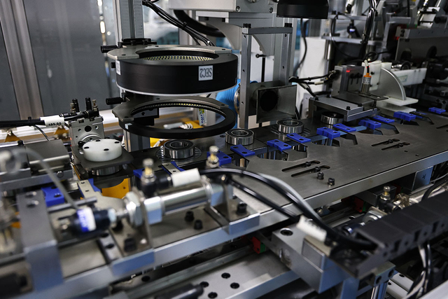 Comprehensive High-Performance Laboratories